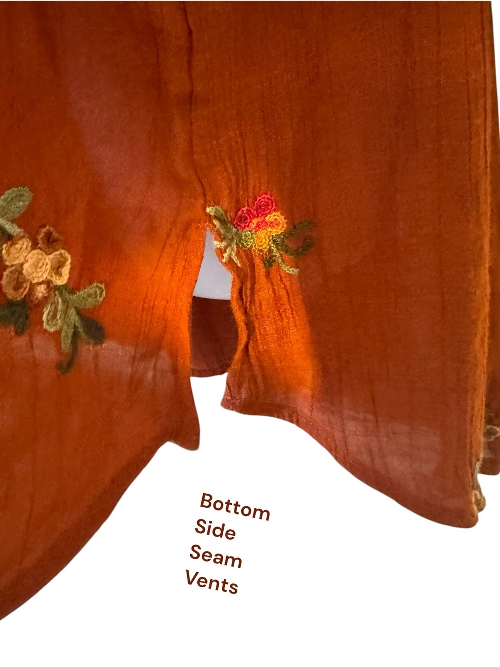 FIG & FLOWER Rust Embroidered Floral Top PLUS: 2X #V - Picture 4 of 8